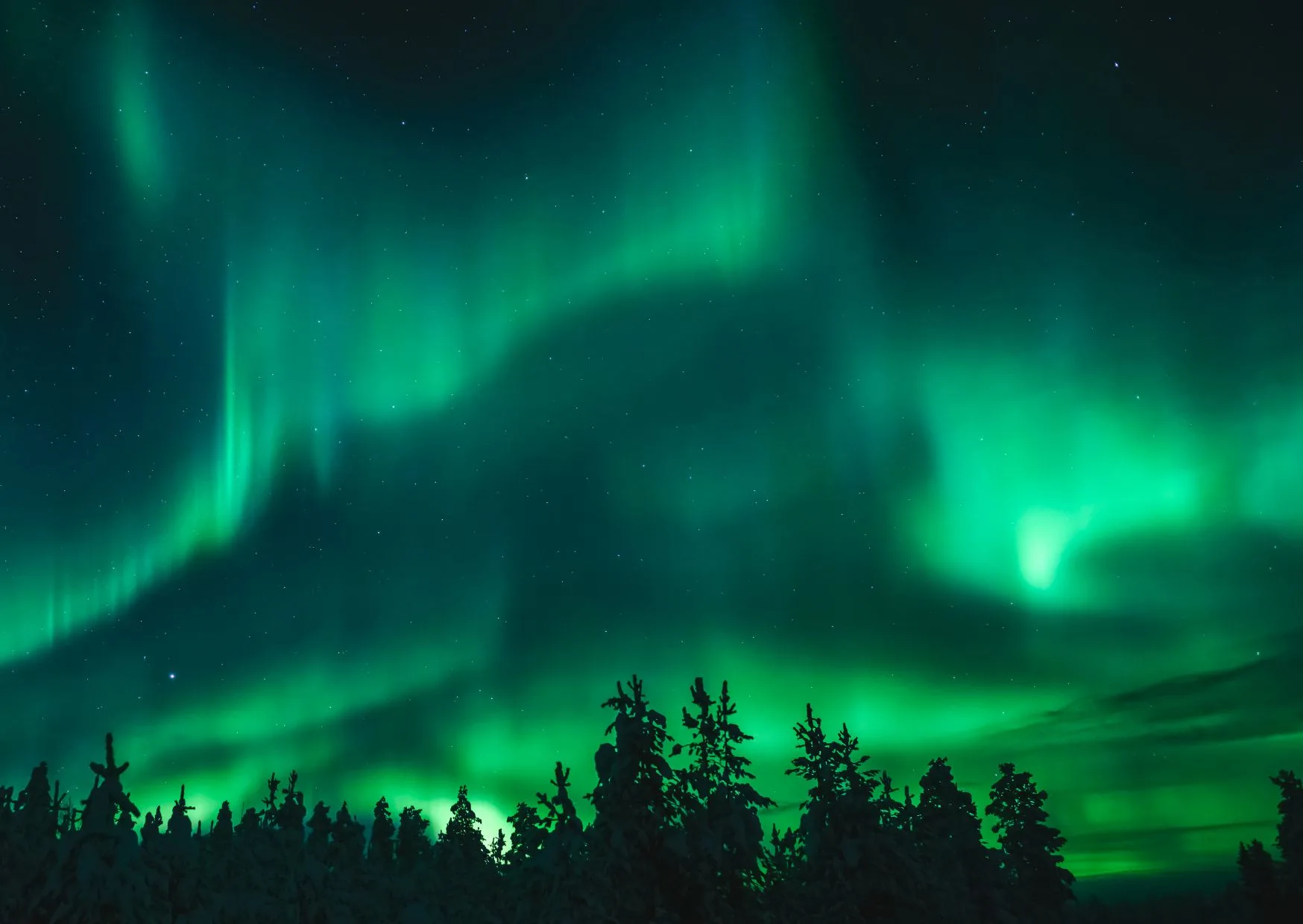 aurora boreale nel cielo della lapponia finlandese