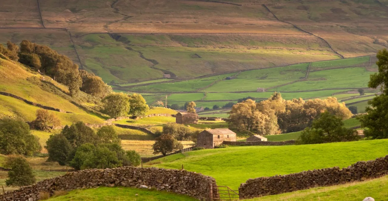 Viaggio nello Yorkshire delle sorelle Brontë: itinerario tra letteratura e natura